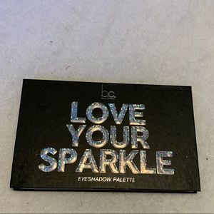 Makeup pallets #BeautyConcepts